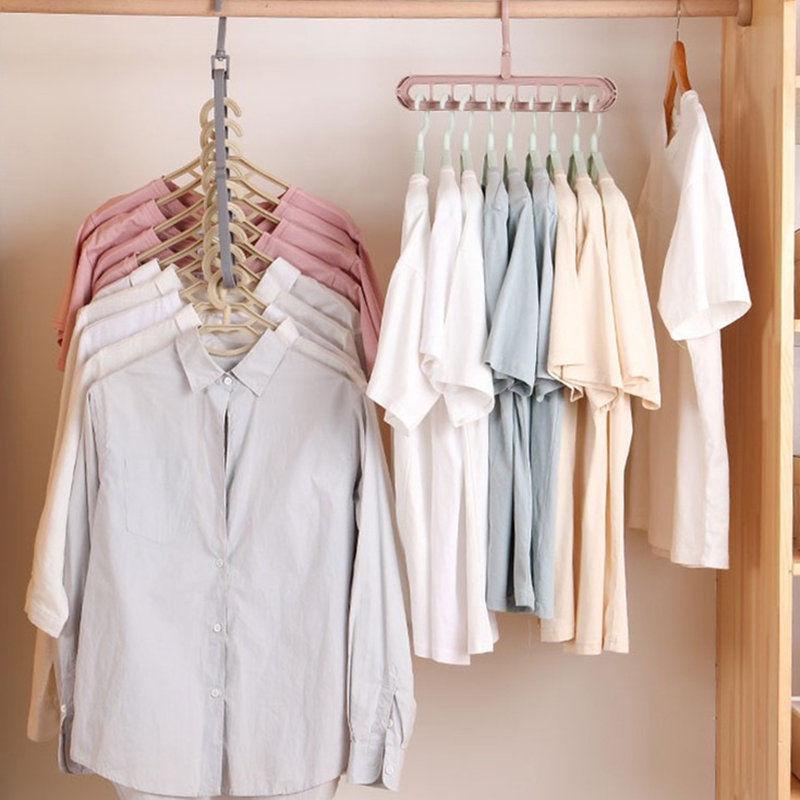 (Pack of 5)  Adjustable  Plastic Hangers